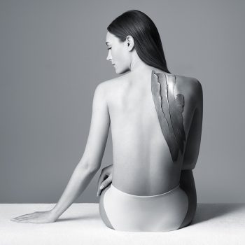 Gommage-boue-massage-dos-soins-equilibrants-DX-Body-2025-sothys-paris